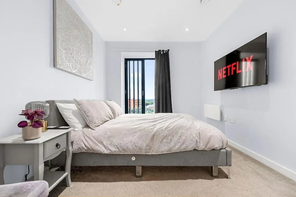 Modern Apartment Central Manchester-1